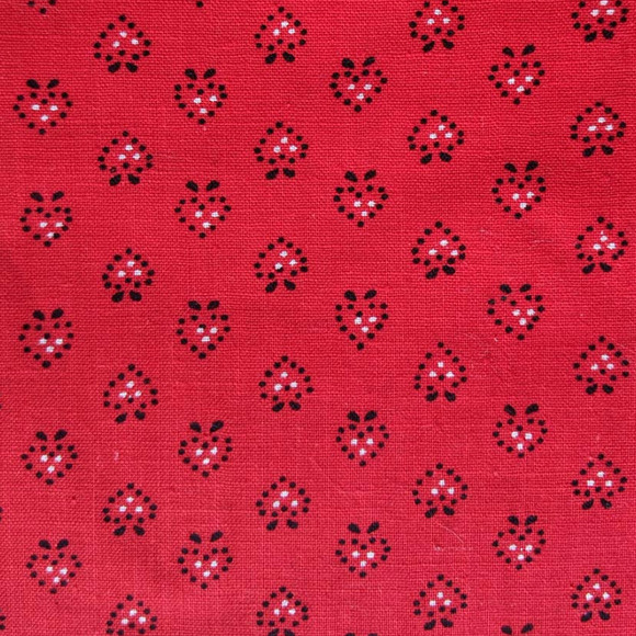 Vintage 1960's Calico Print Fabric Red White Black Hearts 36" by 1 Yds Quilting - Picture 1 of 3